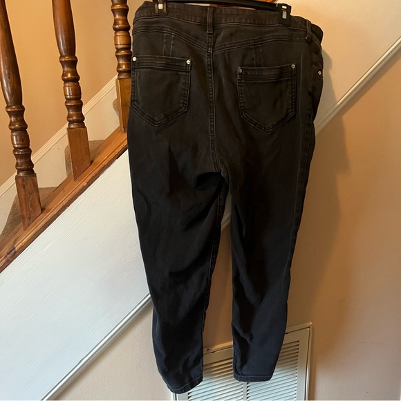 Jennifer Lopez Cropped Super Skinny Black Jeans size 16W - Picture 6 of 6